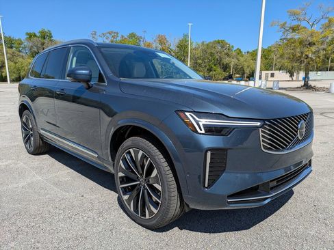 New 2026 Volvo XC90 T8 Ultra w/ Protection Package Premier AWD/4WD image 8