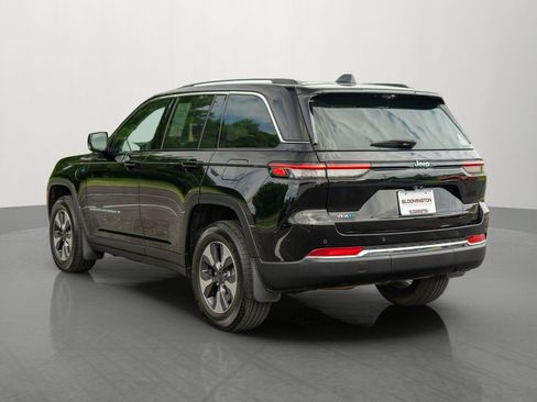 Used 2022 Jeep Grand Cherokee Limited 4xe w/ Luxury Tech Group II AWD/4WD image 5