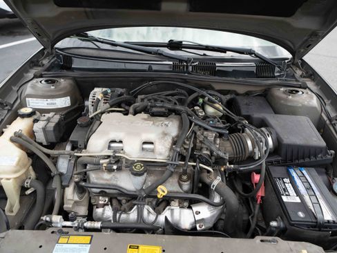 Used 2001 Oldsmobile Alero GLS FWD image 29