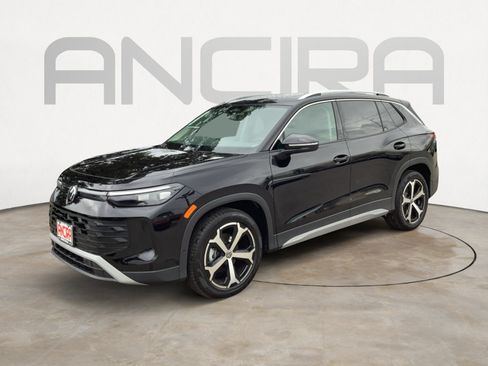 New 2026 Volkswagen Tiguan SE FWD image 4