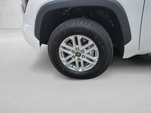 Used 2023 Toyota Tundra SR5 w/ SR5 Premium Package AWD/4WD image 23