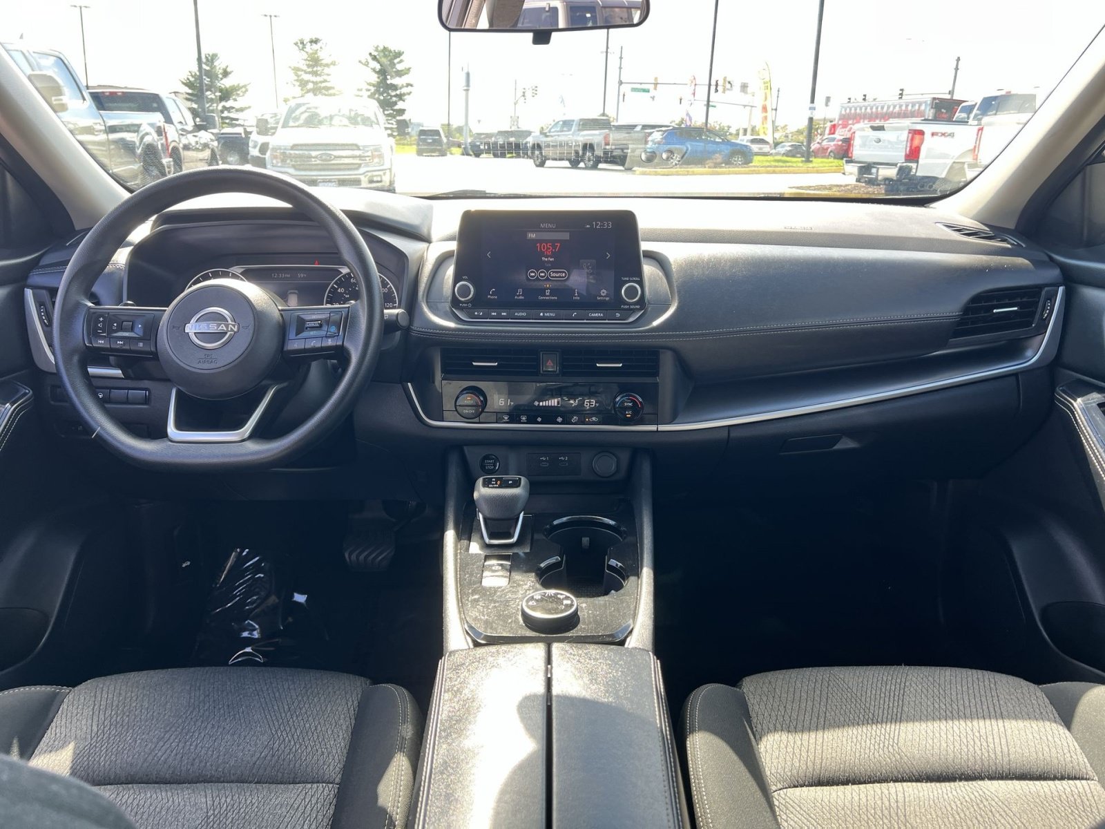 Used 2024 Nissan Rogue SV AWD/4WD image 22