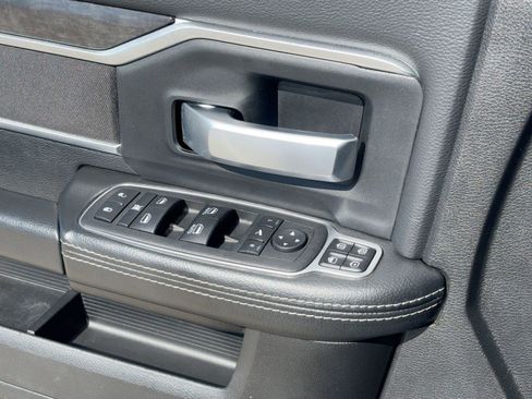 Used 2024 RAM 2500 Big Horn w/ Night Edition image 13