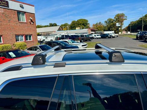 Used 2017 Volvo XC90 T6 Momentum w/ Vision Package image 34