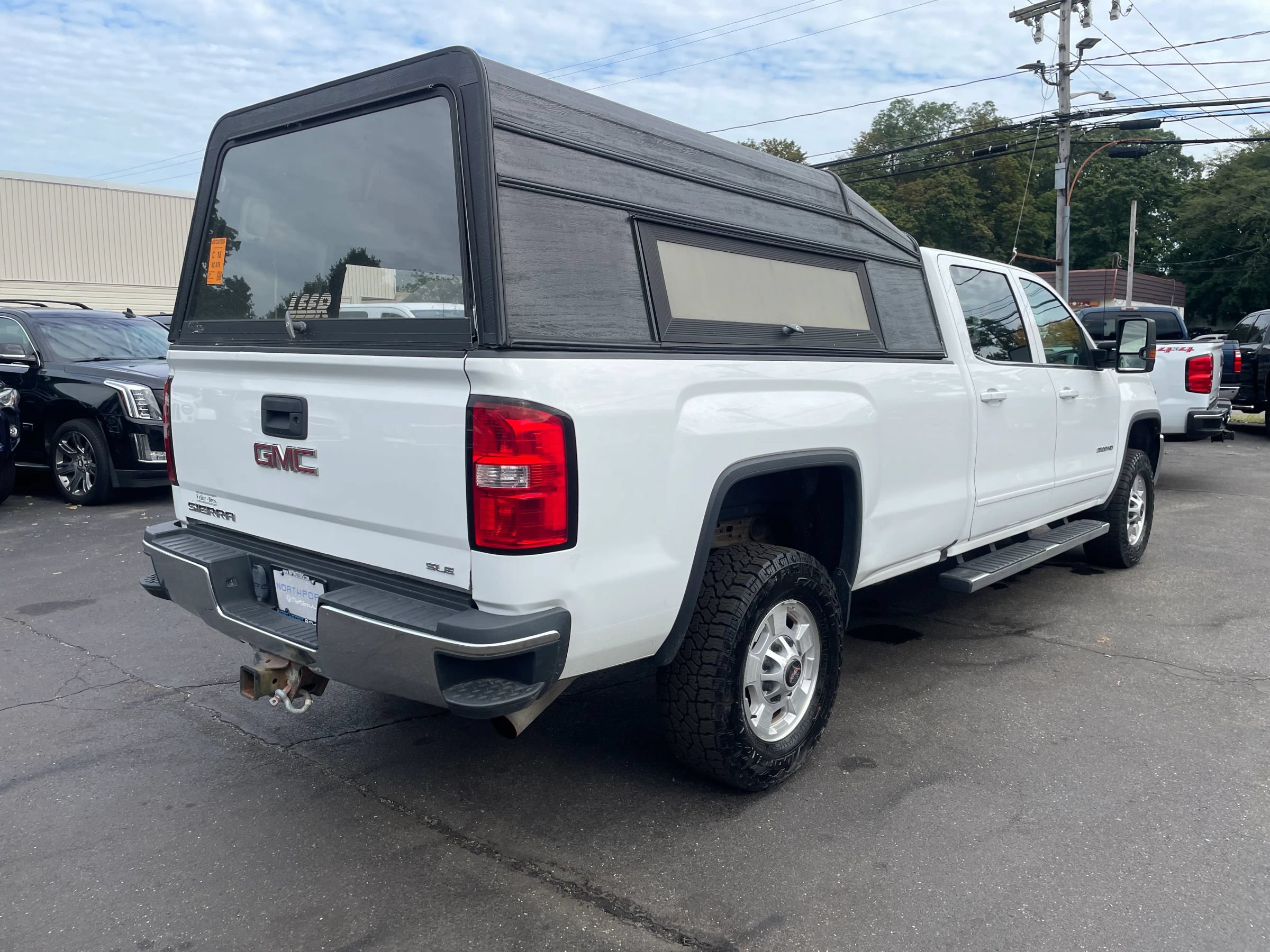 Used 2016 GMC Sierra 2500 SLE w/ SLE Fleet Preferred Package AWD/4WD image 5