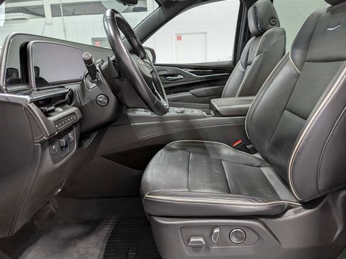 Used 2021 Cadillac Escalade Sport w/ Driver Assist Tech Package image 4