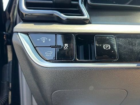 Certified 2023 Kia Sportage X-Pro Prestige AWD/4WD image 11