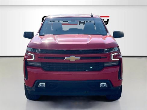 Used 2021 Chevrolet Silverado 1500 RST image 2