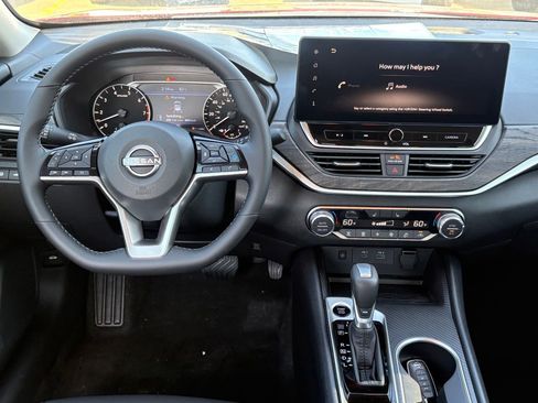 New 2026 Nissan Altima 2.5 SV FWD image 10