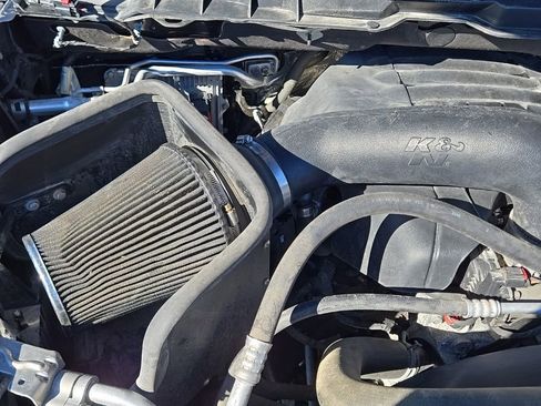 Used 2016 RAM 1500 Sport w/ Black Ram 1500 Sport Group image 44