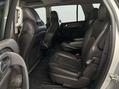 Used 2014 Buick Enclave Premium image 20