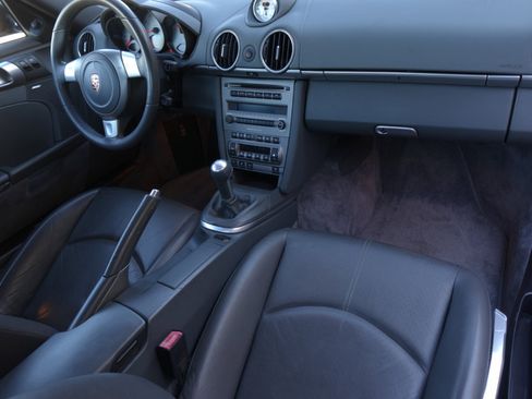 Used 2006 Porsche Cayman S image 7