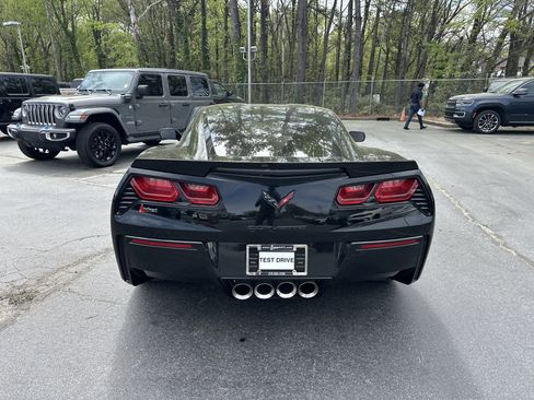 Used 2017 Chevrolet Corvette Stingray Coupe w/ Carbon Flash Badge Package RWD image 8