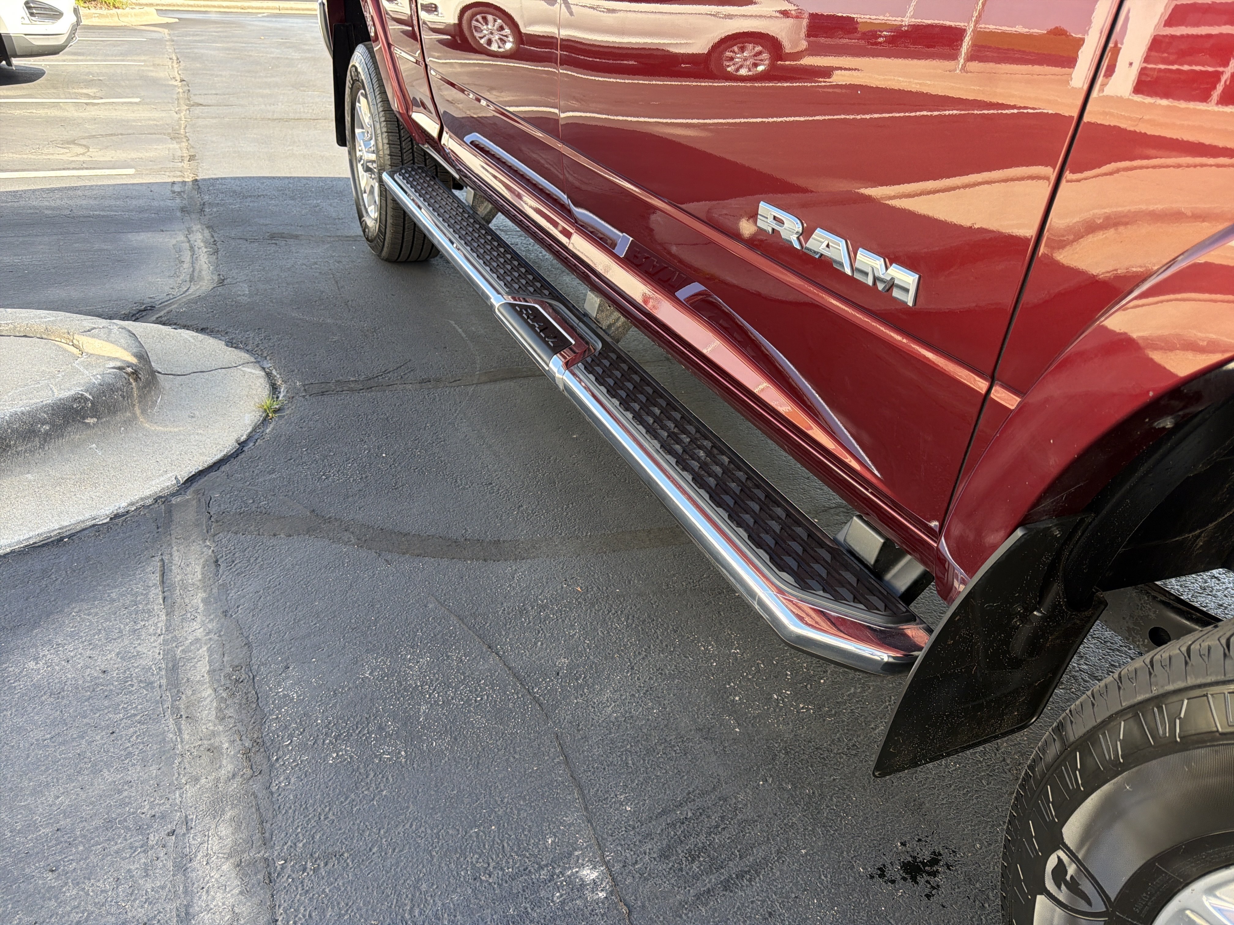 Used 2021 RAM 2500 Laramie AWD/4WD image 14