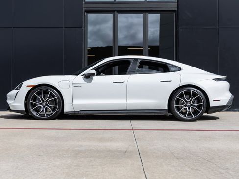 Certified 2023 Porsche Taycan image 2