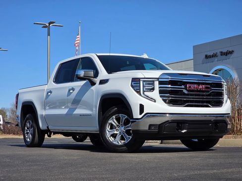 Used 2025 GMC Sierra 1500 SLT image 30