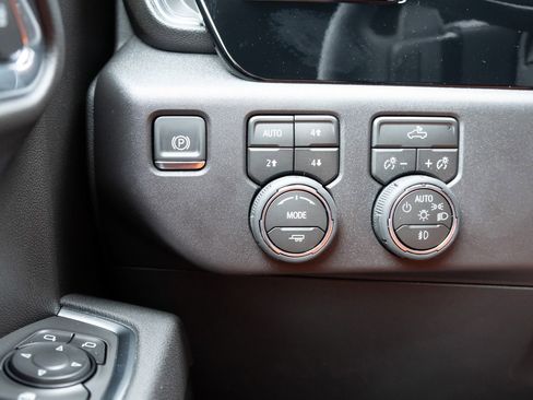 New 2026 Chevrolet Silverado 1500 LT Trail Boss AWD/4WD image 10