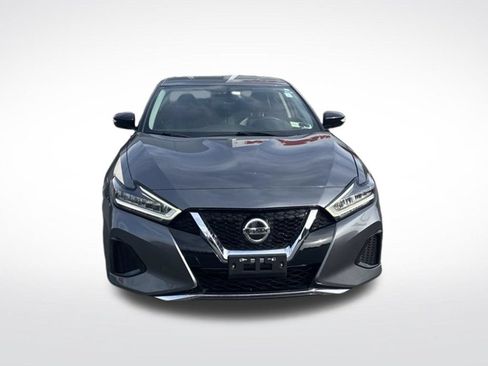 Used 2019 Nissan Maxima 3.5 SV w/ Floor Mat Group FWD image 2