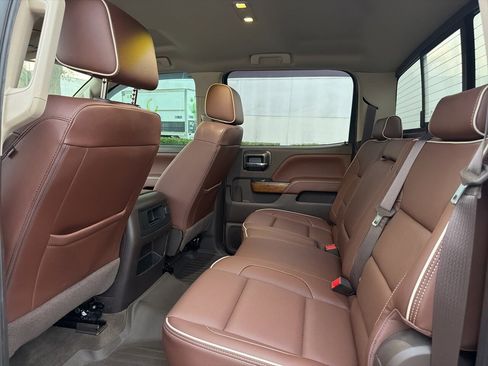 Used 2018 Chevrolet Silverado 3500 High Country w/ Duramax Plus Package image 7