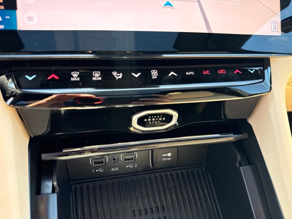 New 2027 Jeep Grand Cherokee Limited AWD/4WD image 15
