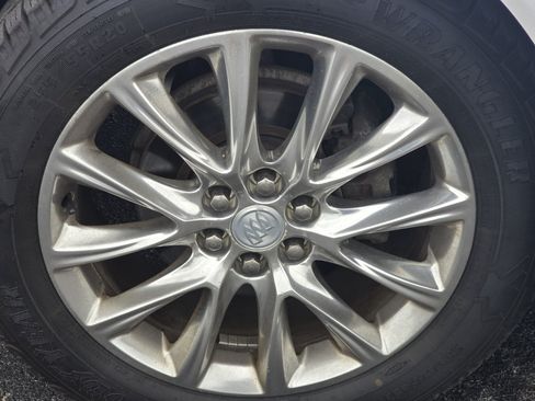 Used 2021 Buick Enclave Premium w/ Sun and Sites Package AWD/4WD image 11