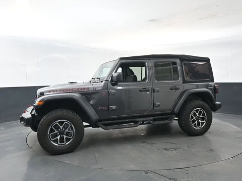 Used 2024 Jeep Wrangler Rubicon w/ Convenience Group image 2
