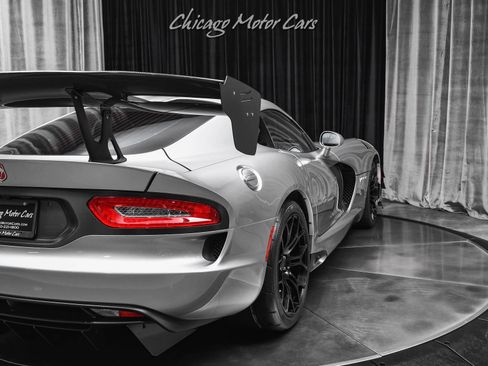 Used 2015 Dodge Viper SRT-10 RWD image 36