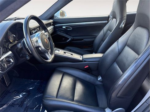 Used 2014 Porsche 911 Carrera 4S image 9