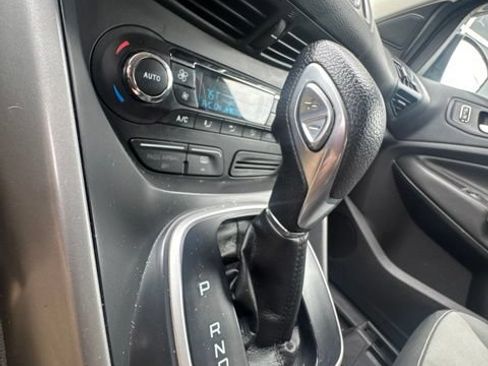 Used 2013 Ford Escape SE AWD/4WD image 30