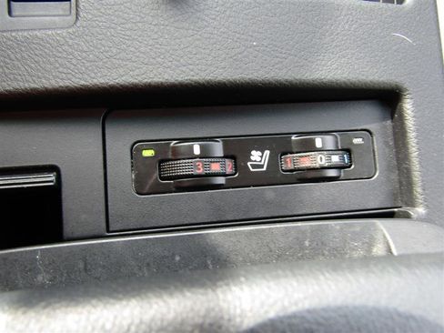 Used 2012 Lexus RX 450h AWD image 26