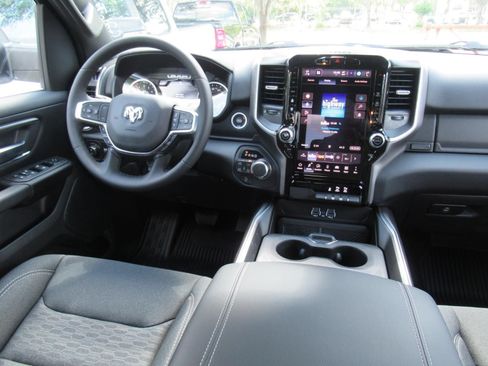 New 2026 RAM 1500 Big Horn AWD/4WD image 13