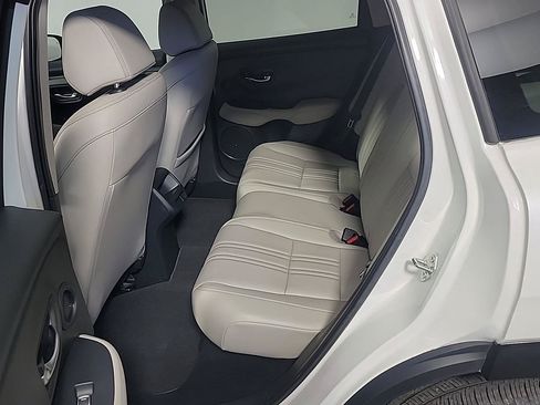 Certified 2024 Honda HR-V EX-L image 16