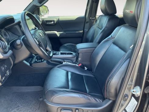 Used 2023 Toyota Tacoma TRD Pro AWD/4WD image 10