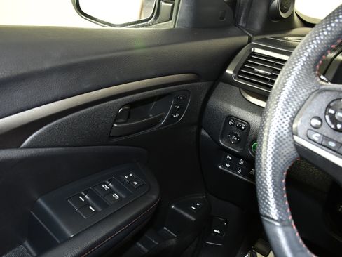 Certified 2022 Honda Passport TrailSport image 33