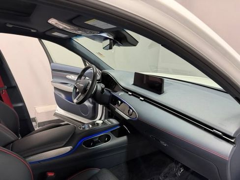 Used 2025 Genesis GV70 3.5T Sport AWD/4WD image 26
