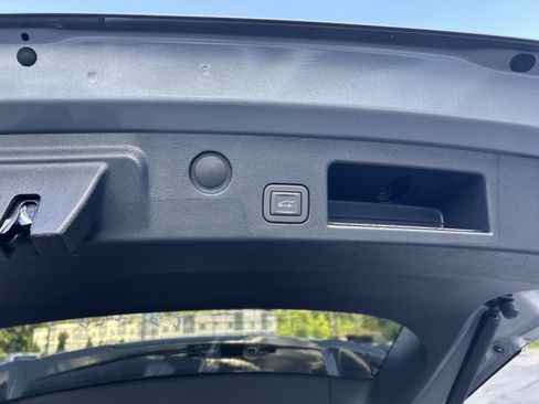 New 2027 GMC Terrain Elevation w/ Elevation Premium Package AWD/4WD image 12