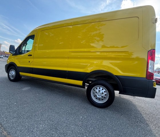 Used 2023 Ford Transit 250 Medium Roof AWD image 7