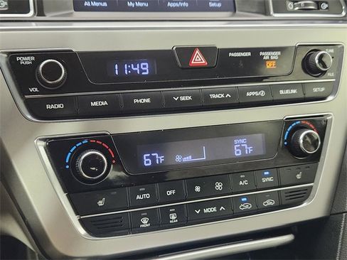 Used 2016 Hyundai Sonata Limited image 20