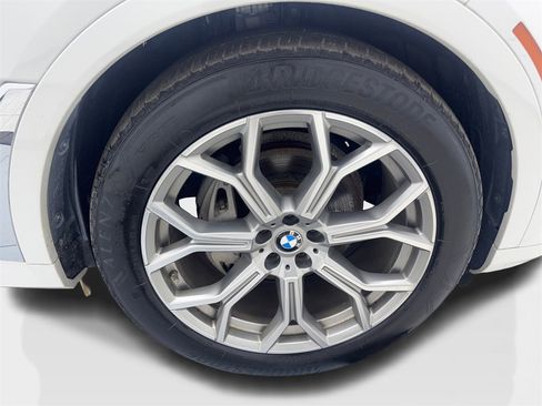 Used 2019 BMW X7 xDrive40i w/ Cold Weather Package image 96