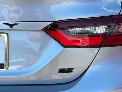 Used 2024 Toyota Camry SE w/ Convenience Package FWD image 14