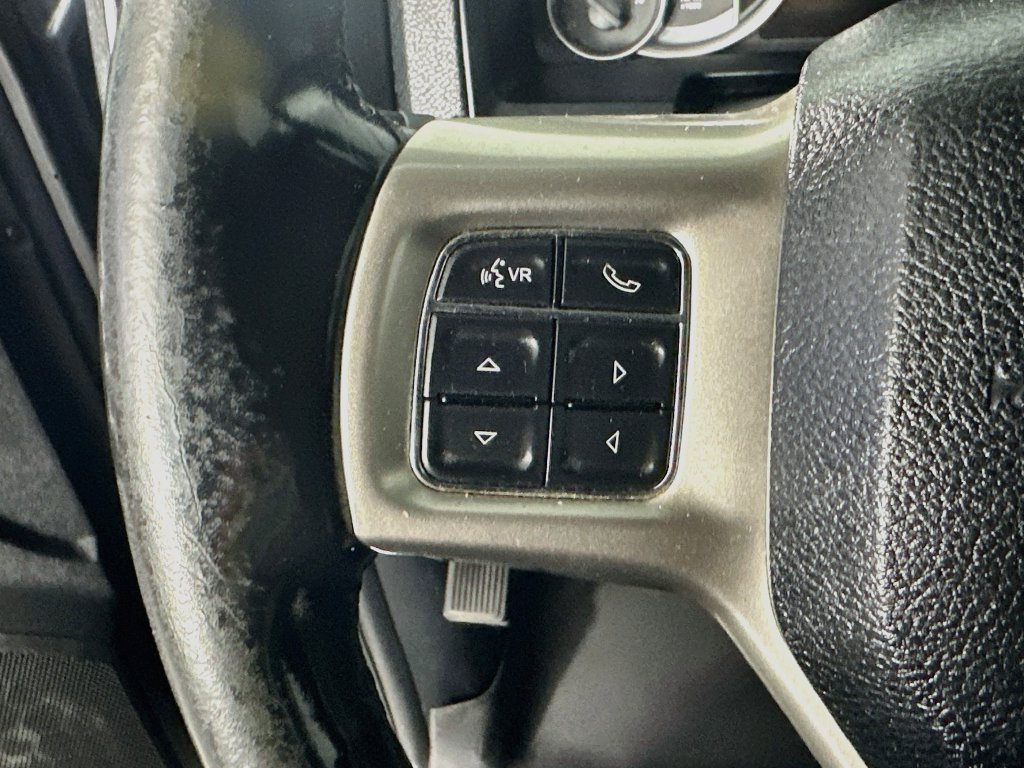 Used 2014 RAM 3500 Laramie AWD/4WD image 26