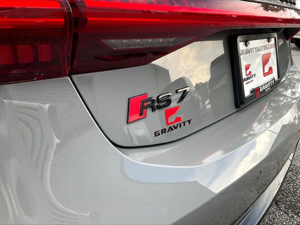 Used 2021 Audi RS 7 Sportback AWD/4WD image 22