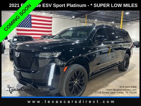 Used 2021 Cadillac Escalade ESV Sport Platinum AWD/4WD image 2