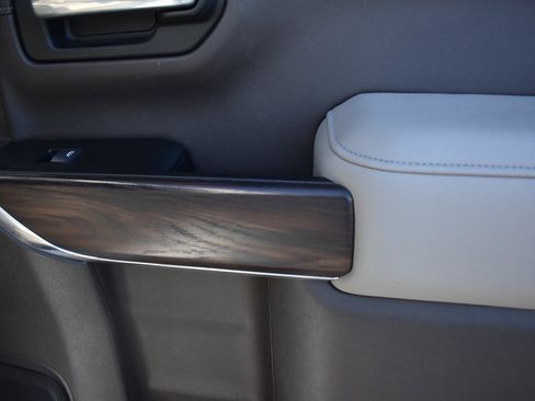 Used 2019 GMC Sierra 1500 SLT w/ SLT Premium Package image 12