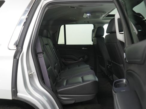 Used 2016 Chevrolet Tahoe LT image 12