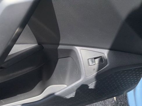 Used 2025 Volkswagen Jetta S FWD image 28