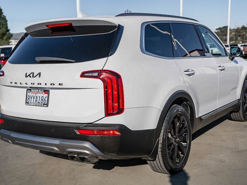 Used 2022 Kia Telluride S image 9