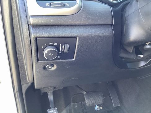 Used 2018 Jeep Grand Cherokee Laredo image 13