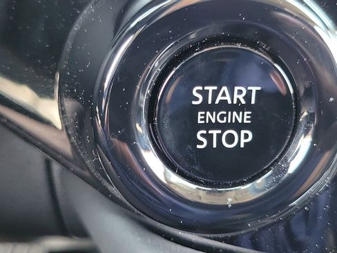 New 2026 Nissan Pathfinder SV image 9