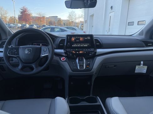 Certified 2024 Honda Odyssey EX-L image 29